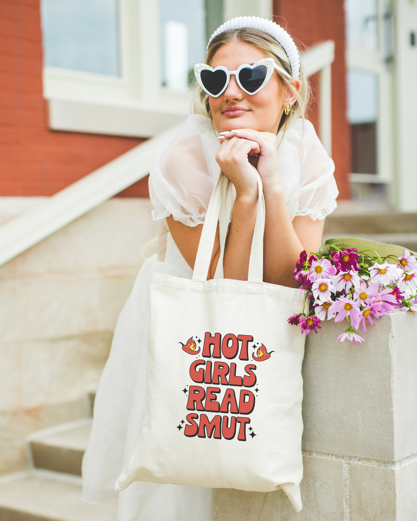 Hot Girls Read Smut Tote Bag