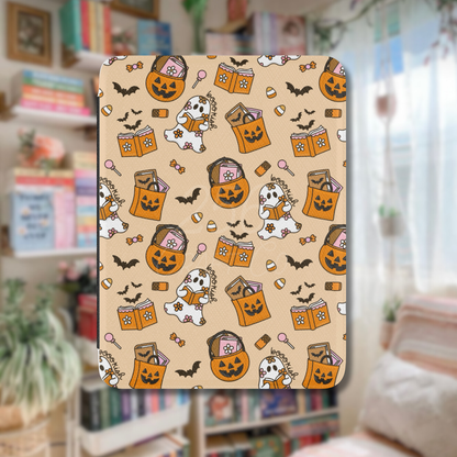 Trick or Read Kindle Case