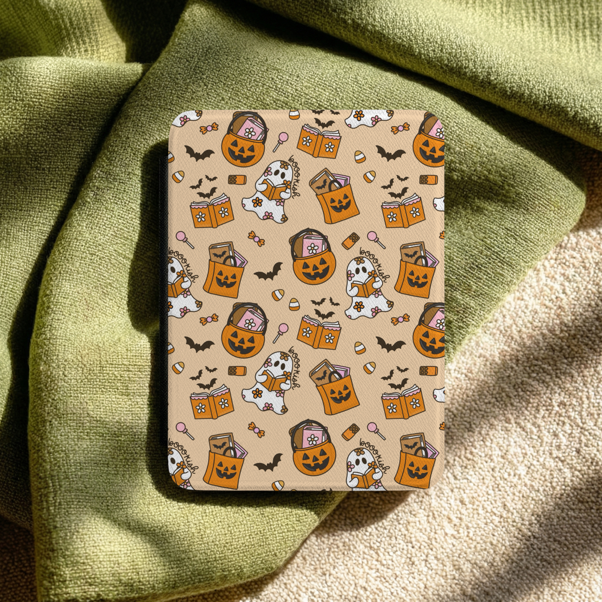 Trick or Read Kindle Case