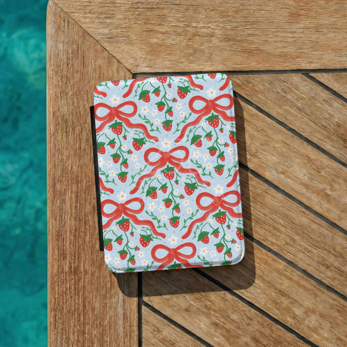 Berry Bow Garden Kindle Case