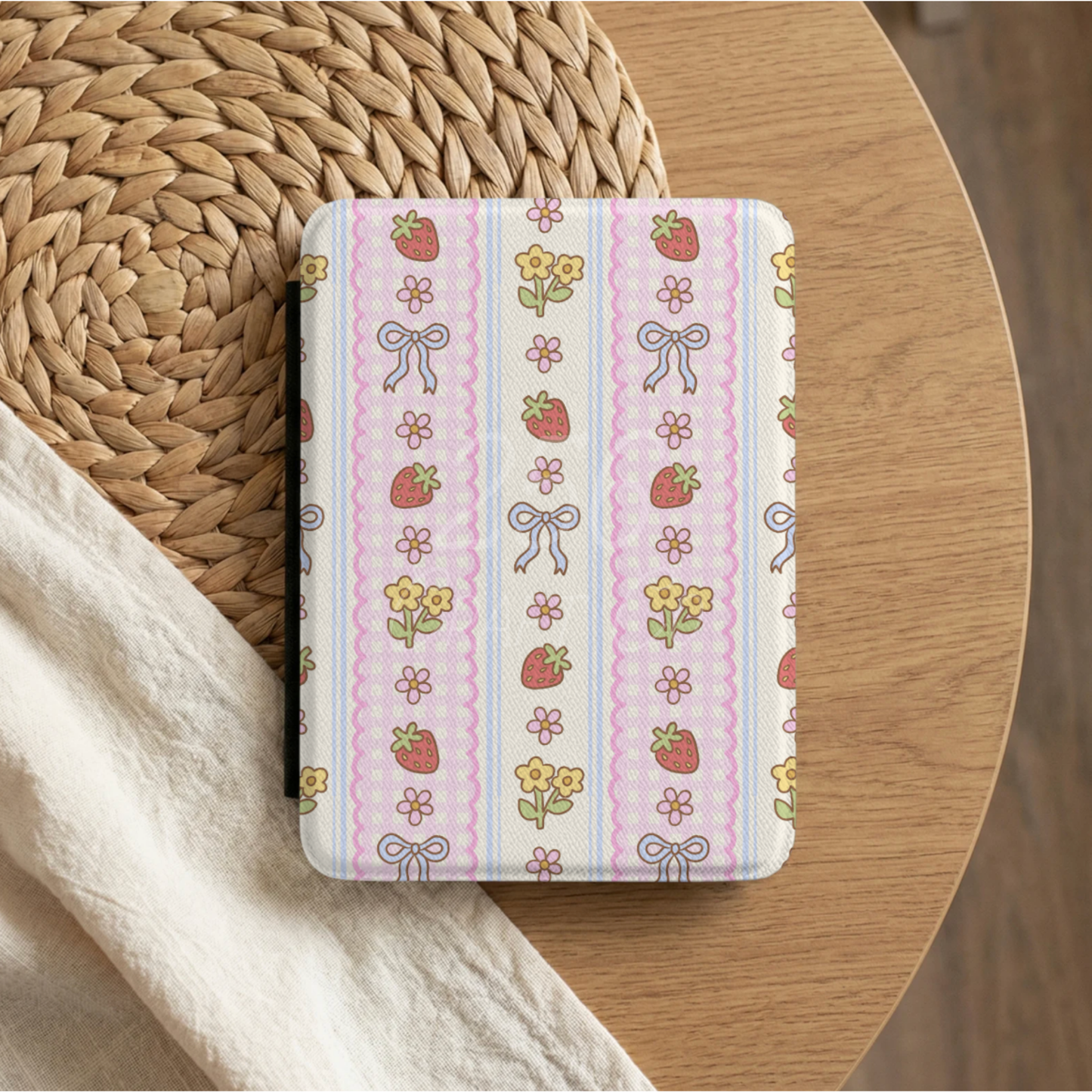 Strawberry Daydream Kindle Case